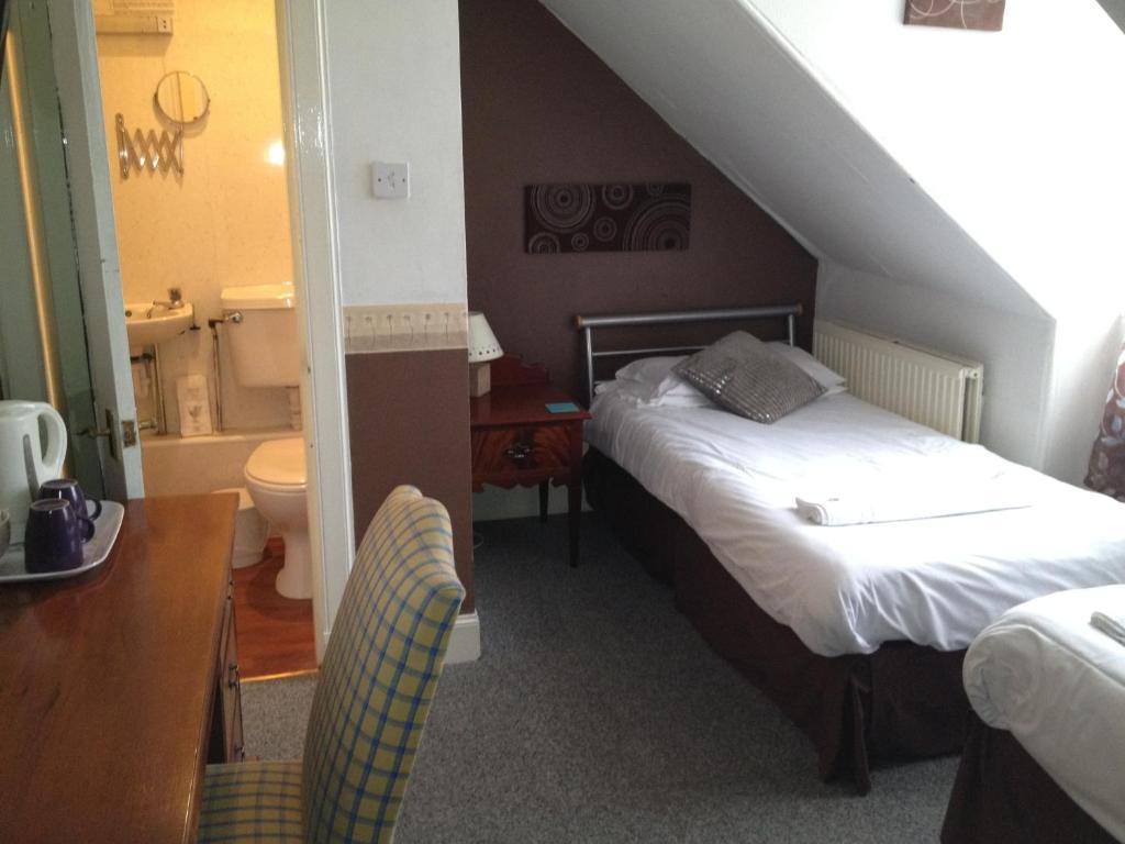 Edinburgh Thistle Guest House Номер фото